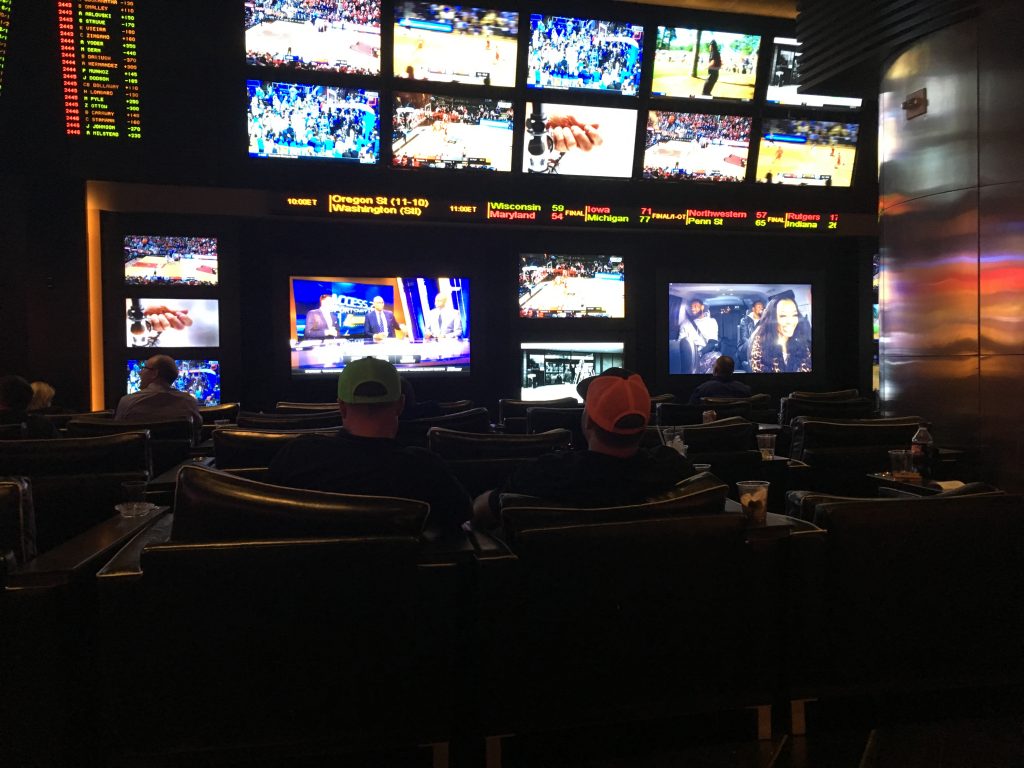 Hollywood Sportsbook Review Sports Betting at Hollywood